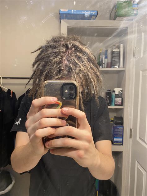I’m a white boy with dreads. Should I stop? : r/Dreadlocks