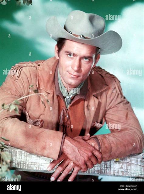 Clint walker hi-res stock photography and images - Alamy
