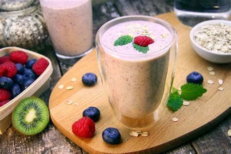 Смузи на завтрак с овсянкой рецепт с фото пошагово - 1000.menu