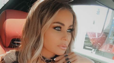 Carmen Electra (50) gaat intiem met fans en maakt OnlyFans-account