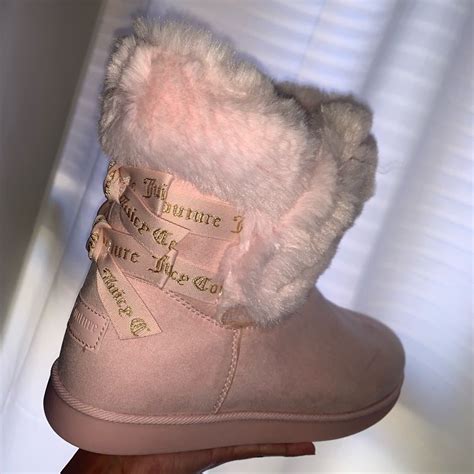 Juicy Couture Pull On Boots | Juicy couture boots, Girly shoes, Pretty ...