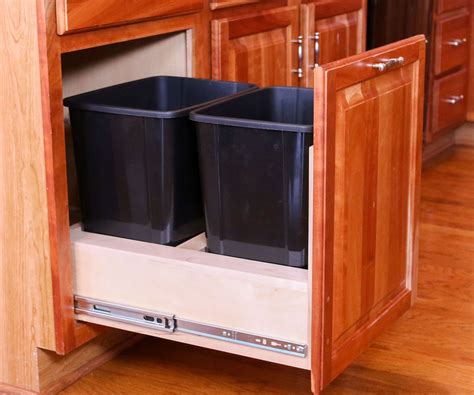 DIY Pull Out Trash Cabinet | Trash can cabinet, Kitchen cabinet plans ...