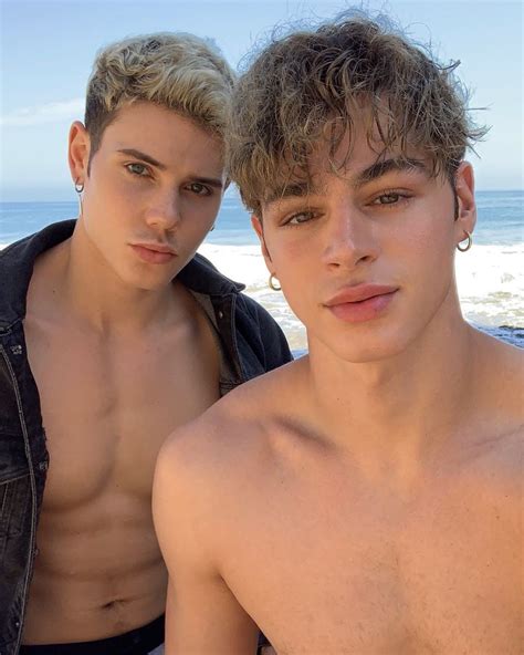 Muscles, French Beauty, Men Earrings, Shirtless Men, Gabes, Gay Couple ...