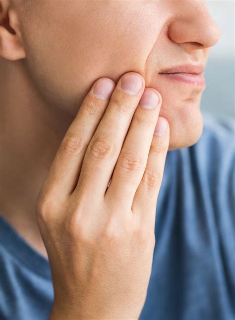 Why do cavities hurt and how can I prevent them? | Aspen Dental