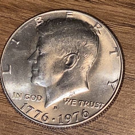 1776-1976-D Kennedy Bicentennial Half Dollar 50 Cent Coin. Excellent ...