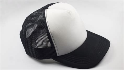 What Are “Hey Mamas” Lesbians and Why Are They All Over TikTok? | Them