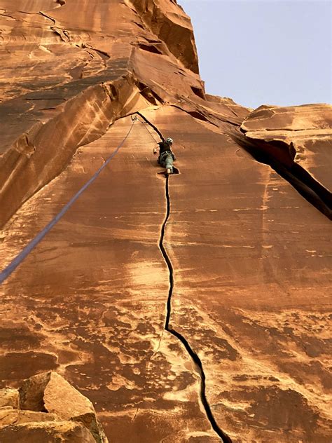 Guided Rock Climbing | Full Day Rock Climbing Tours in Moab
