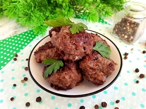 Говяжьи котлеты в мультиварке рецепт с фото - 1000.menu