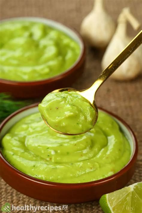 Avocado Dressing Recipe: Creamy Dressing Made in a Blender