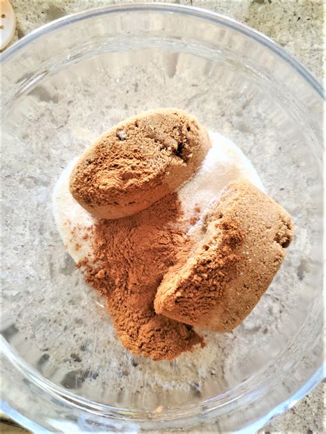 Cinnamon Sugar Vanilla Pecans Recipe - Cloches & Lavender