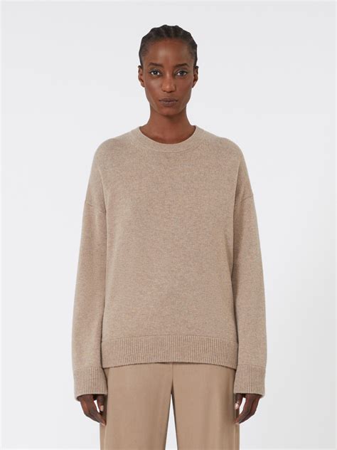 Relaxed-fit wool and cashmere sweater, beige | Max Mara