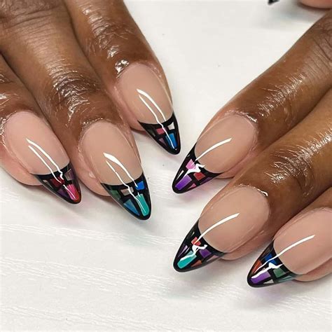 The stained glass nail looks you need to try - Scratch