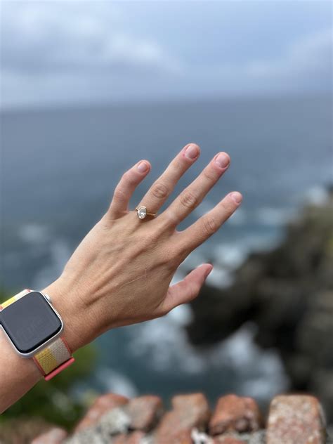 She's a beaut, Clark! : r/EngagementRings