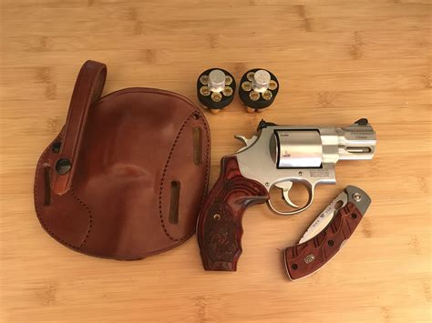 Another trail carry favorite of mine. : r/Revolvers