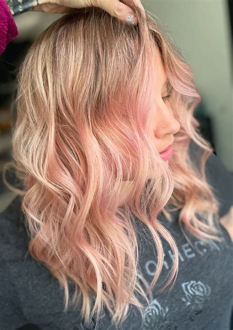 Soft blush pink blonde hair peach hair color blonde highlights – Artofit
