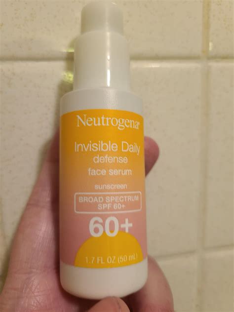 [Product Question] Can expired sunscreen make your face darker? : r/SkincareAddiction