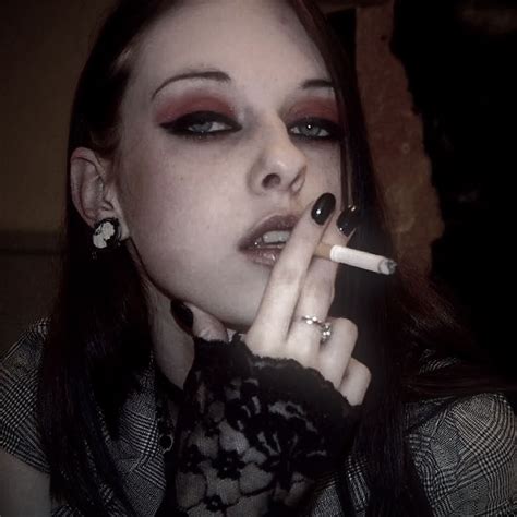 Liz Vicious Birth Chart - Educational Chart Resources