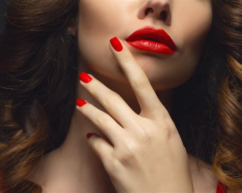 راه‌های ترمیم ناخن شکسته در خانه | ایندیپندنت فارسی