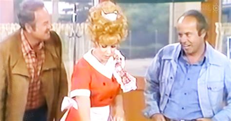 Hilarious trucker scene on The Carol Burnett Show has an unexpected twist
