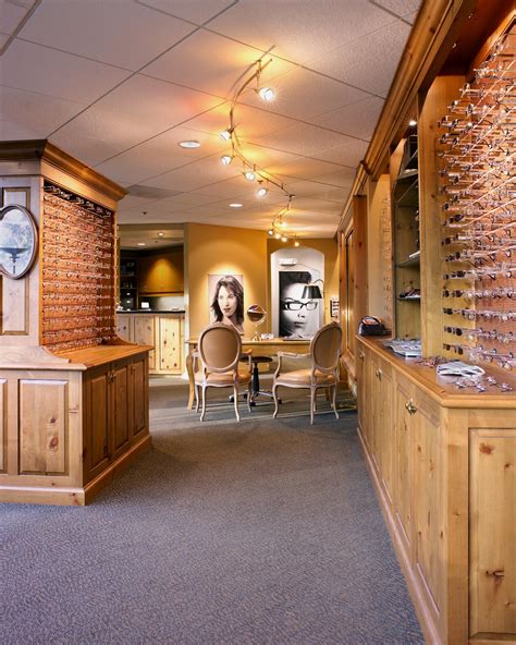 Metropolitan Eye Center — The Monahan Company