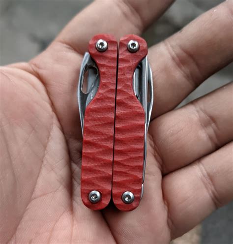 Finally it's done. Leatherman Squirt G10 : r/Leatherman