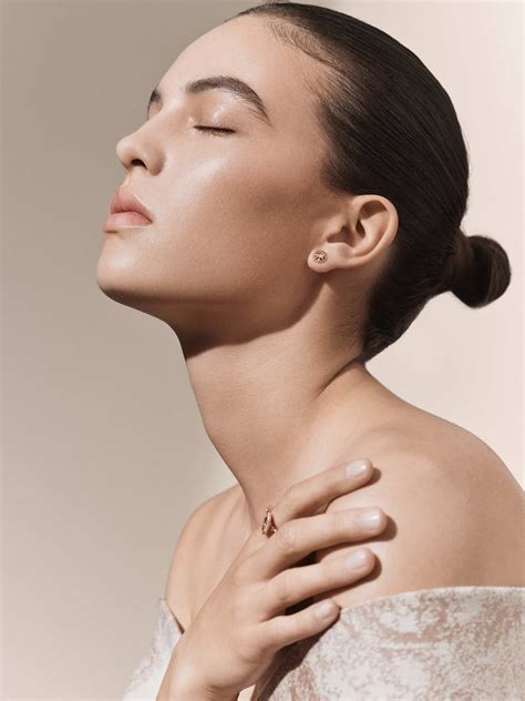 Dior Spa Plaza Athénée: The Dior Spa in the Heart of Paris | DIOR UK