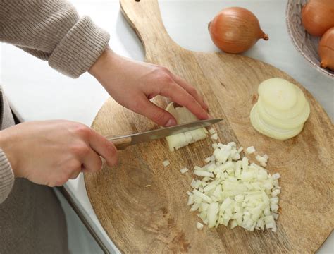 Finely Chopped Onion How To Finely Chop An Onion Without Crying The