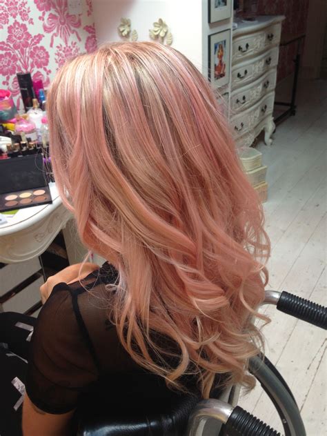20 Trendy Rose Gold Hair Color and Highlight Ideas | Hairdo Hairstyle ...
