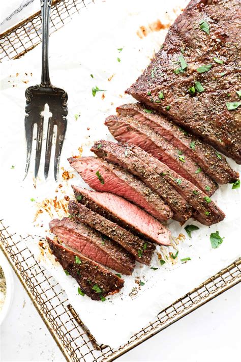 How Long To Cook Skirt Steak In Air Fryer: Times & Tips