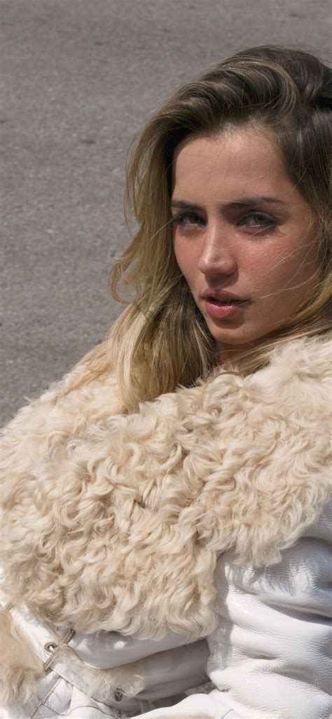 1125x2432 Resolution Ana De Armas Hot Cuban Actress 1125x2432 ...