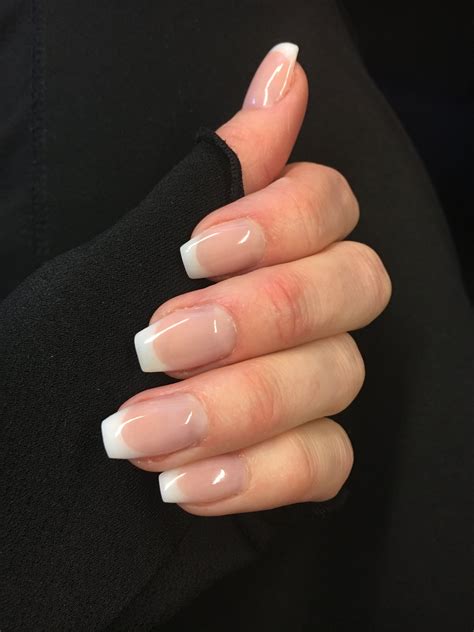 French Manicure Acrylics : French natural nail tips (pack of 100).