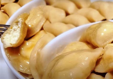 Вареники с творогом и сыром. Рецепт универсального теста