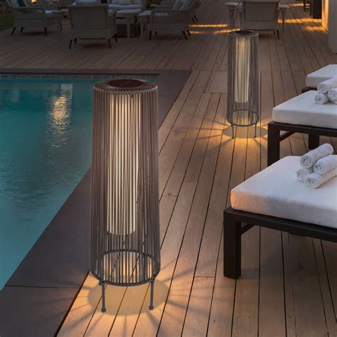 Pia Ricco Freida Energy Saving Solar Powered Integrated LED Outdoor ...