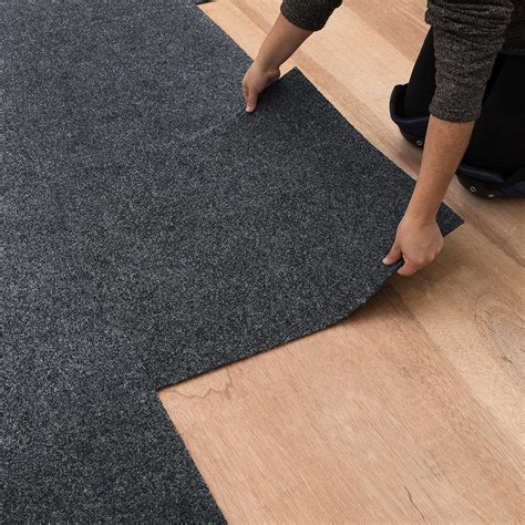 Amazon.com : Mohawk Home 24“ x 24” Indoor/Outdoor 0.25" Pile Height ...