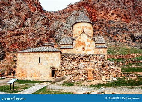 Surb Karapet St. John баптистская церковь в Армении Монастырь Noravank ...