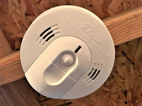 How To Replace Battery In A Kidde Carbon Monoxide Detector | Storables