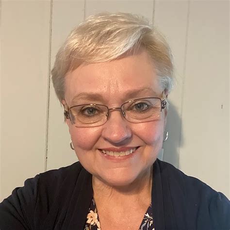 headshot of Susan Greer