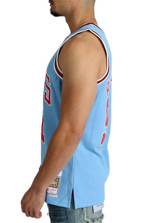 MITCHELL AND NESS Dennis Rodman Jersey TFSM6503-CBUYYDRDSKBL - Shiekh