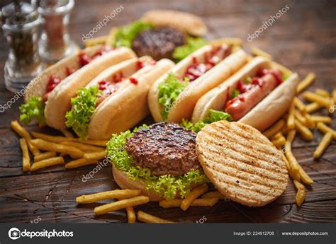 Pictures Of Hamburgers And Hotdogs