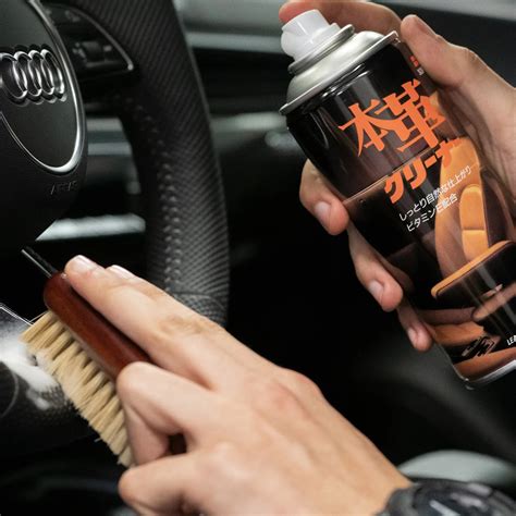 Soft99 Leather Seat Cleaner - 300ml