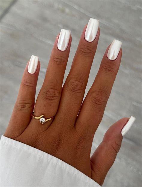 25 Elegant White Nail Designs Perfect For All Seasons | Stylish nails ...