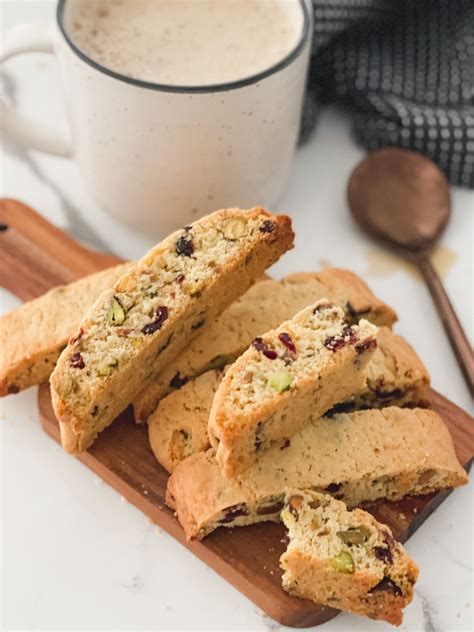 Cranberry Pistachio Biscotti Recipe
