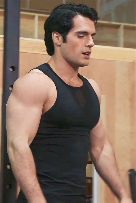 Pin by Josué Ramírez on Henry Cavill | Henry cavill shirtless, Henry ...
