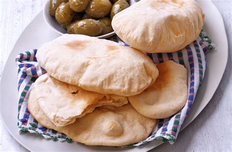 Pitta bread | Greek Recipes | GoodtoKnow
