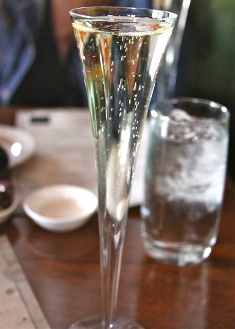 canvas and cocktails - The Curious Plate