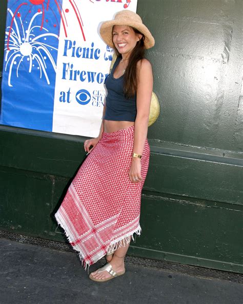 Kari Wuhrer Feet 2721635 — Postimages