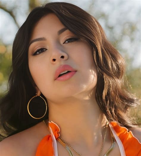 Cami Strella (Actress) Age, Height, Weight, Biography, Wikipedia, Videos, Boyfriend, Photos and More