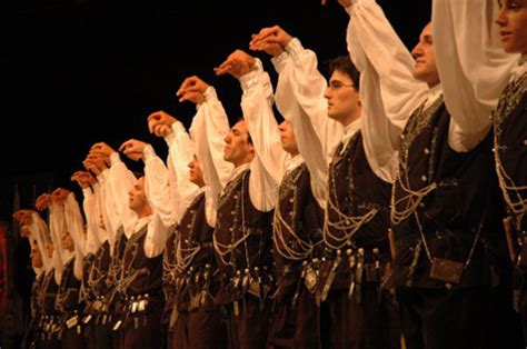 Хорон - турецкий танец с греческими корнями
