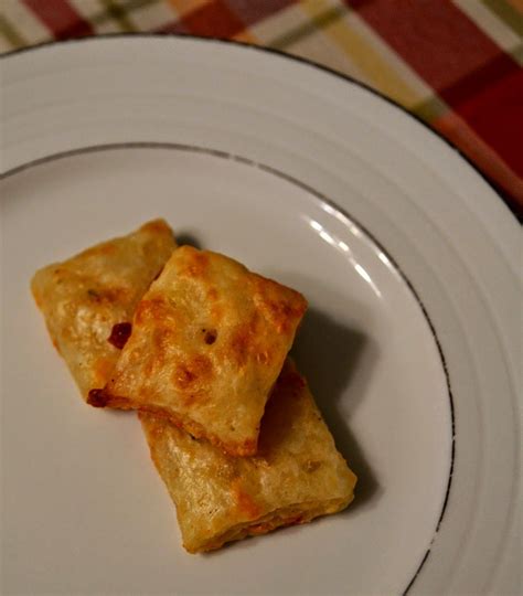 Simple Savory & Satisfying: Homemade Pepper Jack Cheez-its | Stuffed ...