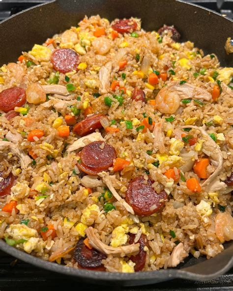 How to Make Yangzhou Fried Rice (Cơm Chiên Dương Châu)